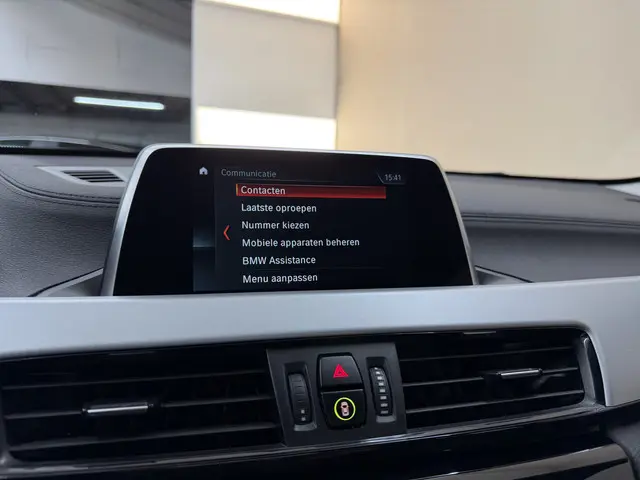 BMW X2 sDrive18i Executive, 140Pk, 2019, 2019 Benzine 35