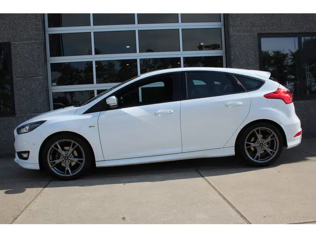 Ford Focus 1.0 ST-Line 126 Pk HB 2017 Benzine 5