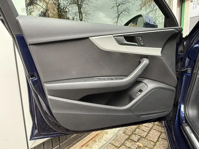 Audi A4 Avant 40 TFSI Advanced Edition 2022 Benzine 16