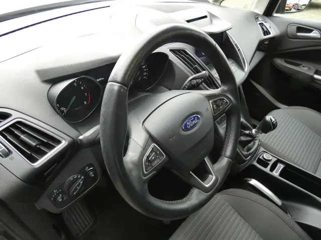 Ford C-MAX HELAAS VERKOCHT!!! 2017 Benzine 29
