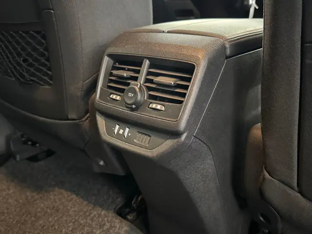 Peugeot 5008 1.2 PureTech Allure 2019 Benzine 18