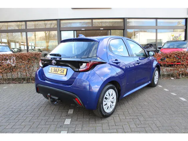 Toyota Yaris 1.5 VVT-i Active 2021 Benzine 14