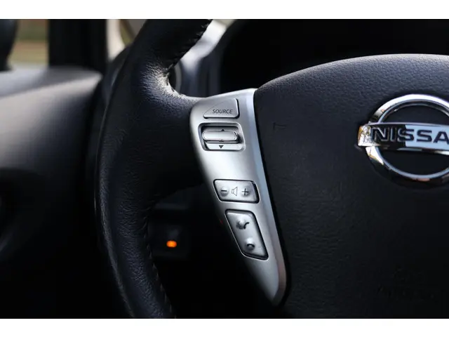 Nissan Note 1.2 DIG-S Tekna 2015 Benzine 19