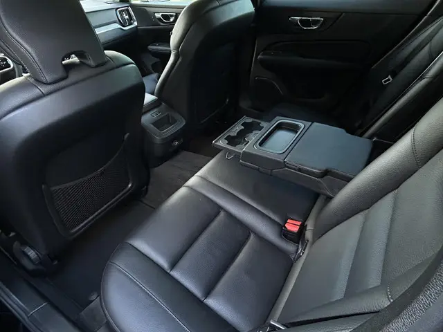 Volvo V60 2.0 T6 AWD Inscription 2018 Benzine 13