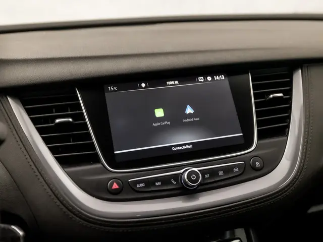 Opel Grandland X 1.2 Turbo Sport 2020 Benzine 23