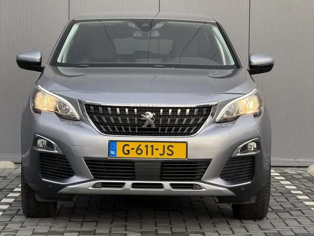 Peugeot 3008 1.2 PureTech Allure 2019 Benzine 9