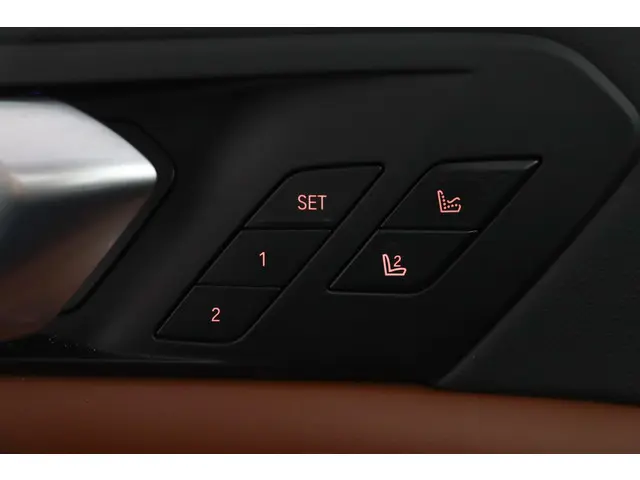 BMW X5 xDrive50e 2025 Hybride Benzine 23