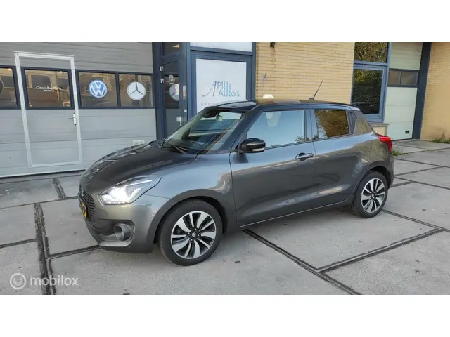 Suzuki Swift 1.0 Stijl 2017 Benzine 2