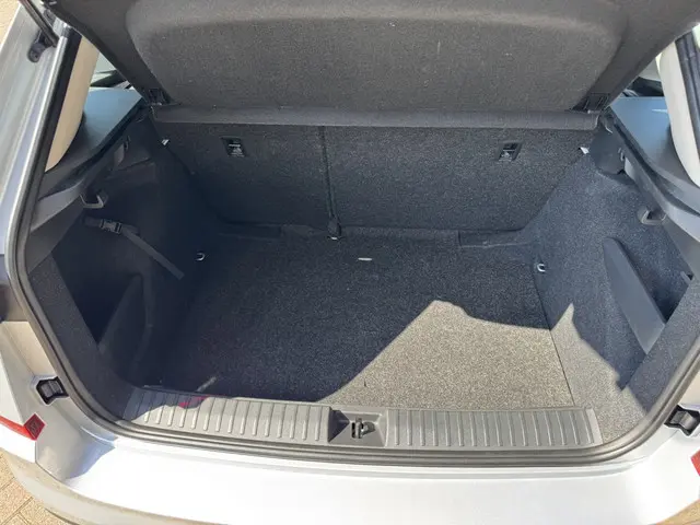 Škoda Kamiq 1.0 TSI DSG Style Black Pack 2023 Benzine 9