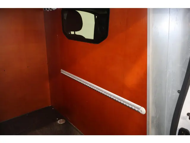 Renault Trafic 2.0 dCi 145pk L2 H1 Automaat 2020 Diesel 17