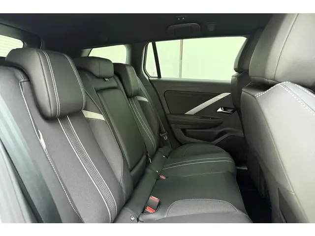 Opel Astra Sports Tourer 1.2 Level 4 2025 Benzine 14