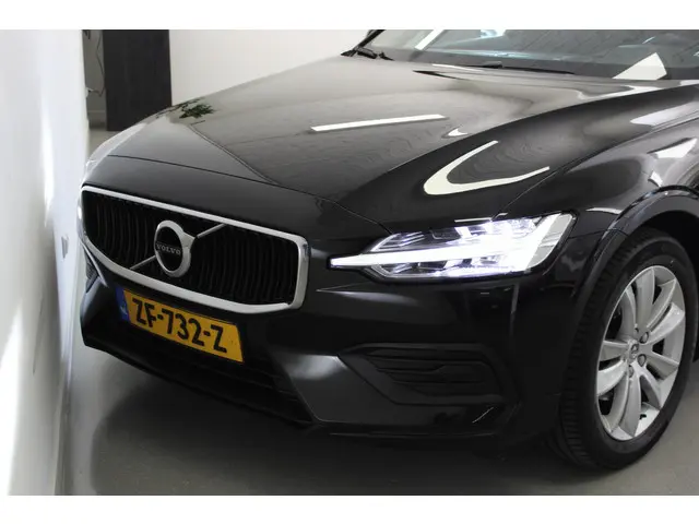 Volvo V60 2.0 D4 Momentum 2019 Diesel 20