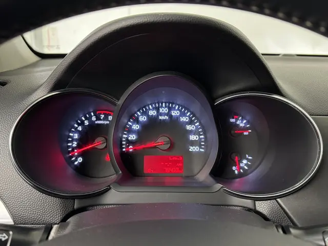 Kia Picanto 1.0 CVVT First Edition 2015 Benzine 4