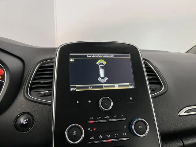 Renault Grand Scénic 1.3 TCe Limited 7p. 2019 Benzine 19