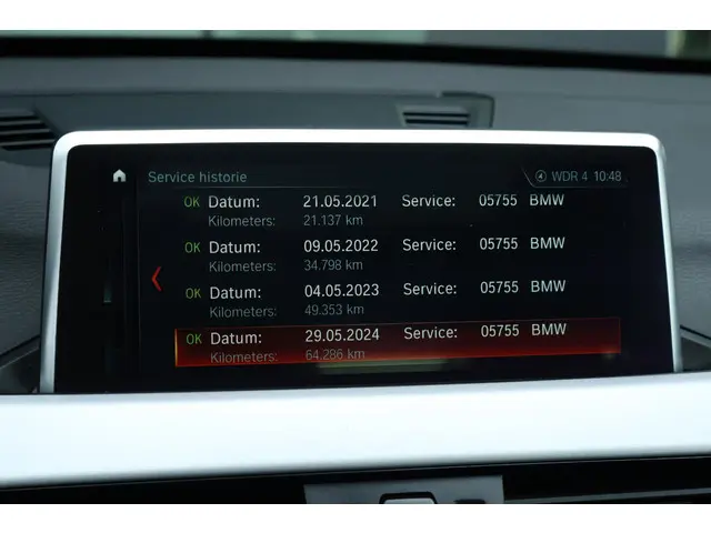 BMW X1 sDrive20i Executive Edition 2019 Benzine 30