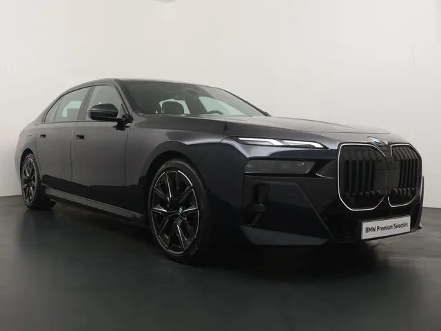 BMW 7 Serie 750e xDrive 2025 Hybride Benzine 7