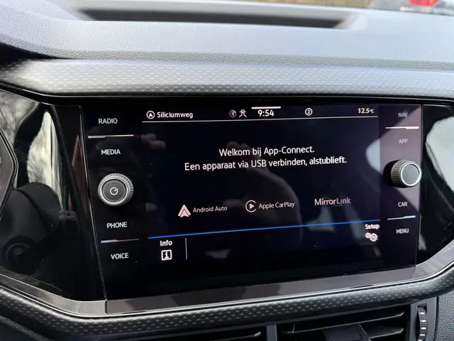 Volkswagen T-Cross 1.0 TSI Life Business 2021 Benzine 15