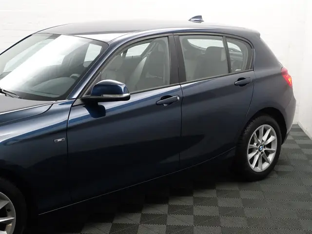 BMW 1 Serie 116i High Executive Sport- 2013 Benzine 28