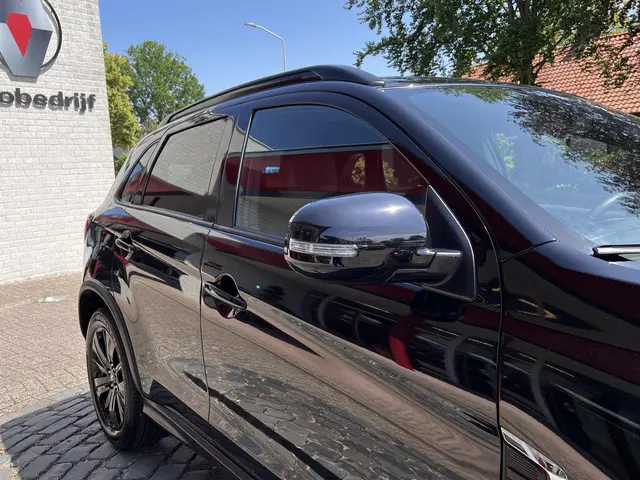 Mitsubishi ASX 2.0 Intense 2021 Benzine 39