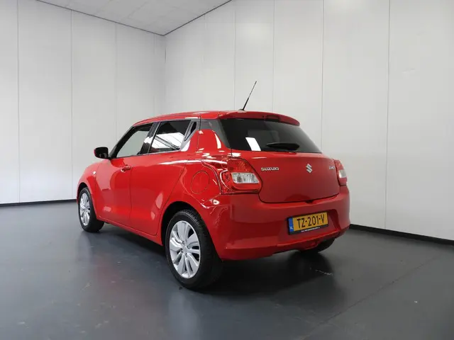 Suzuki Swift 1.2i Select 2018 Benzine 3