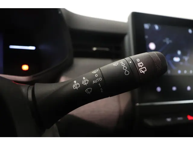 Renault Clio 1.0 TCe 90 GPF evolution 2024 Benzine 31