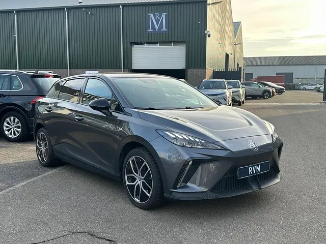 MG MG4 Electric Luxury 64 kWh 2024 Elektrisch 3