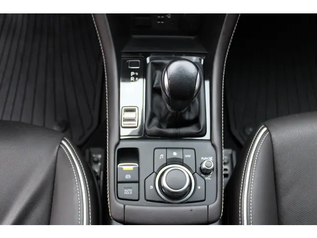 Mazda CX-3 2.0 SkyActiv-G 121 Luxury 2020 Benzine 25