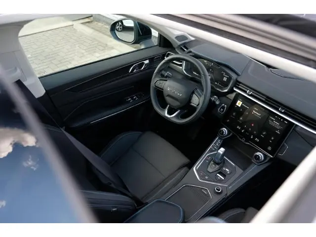 Lynk & Co 01 PHEV 2022 Hybride Benzine 7