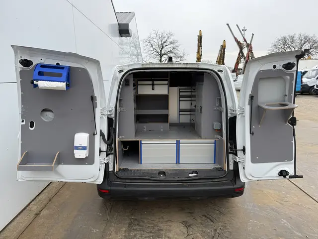 Renault Kangoo Grand Comfort TCe 130PK 2024 Benzine 13