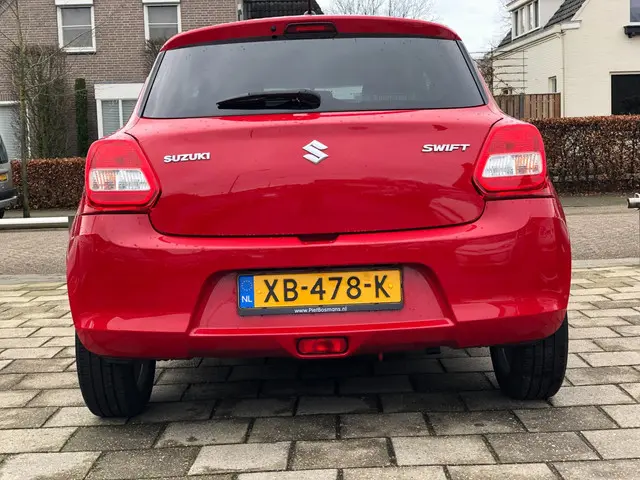 Suzuki Swift 1.2 Select 2018 Benzine 6