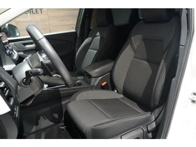 Nissan QASHQAI 1.3 MHEV Xtronic N-Style 2022 Benzine 8