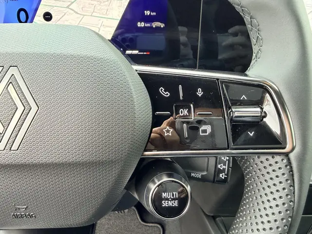 Renault Clio 1.2 TCe 115 techno 2026 Benzine 21