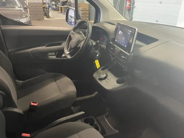 Opel Combo 130pk L1H1 2023 Diesel 35