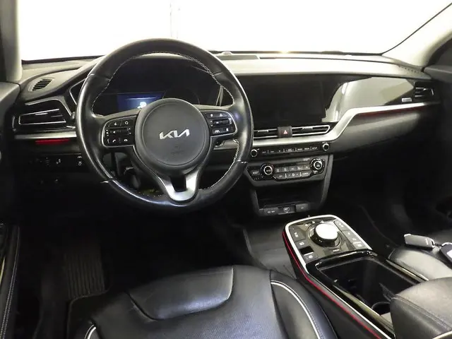 Kia e-Niro EXECUTIVELINE 64 KWH 2021 Elektrisch 4