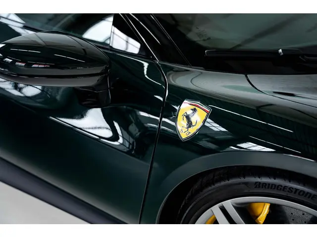 Ferrari 296 GTB 2024 Hybride Benzine 17
