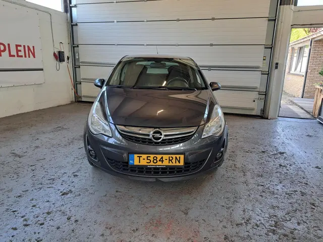 Opel Corsa 1.2 EcoFlex Selection 2012 Benzine 2
