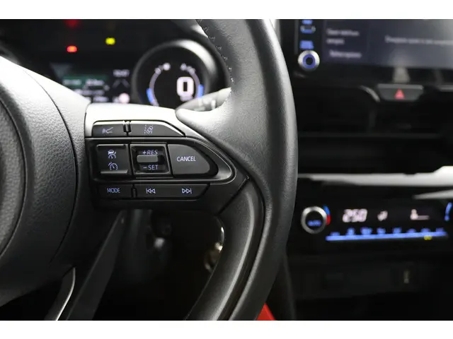 Toyota Yaris Cross 1.5 Hybrid 2023 Hybride Benzine 21