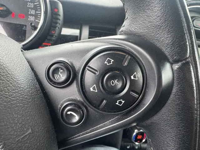 MINI Cooper Mini 1.5 Chili Business 2014 Benzine 13