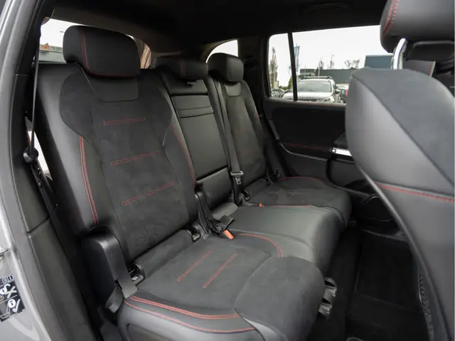 Mercedes-Benz EQB 250 AMG Line 67 kWh 2022 Elektrisch 40