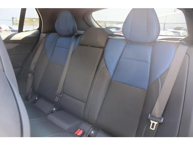 Lynk & Co 01 1.5 2025 Hybride Benzine 15
