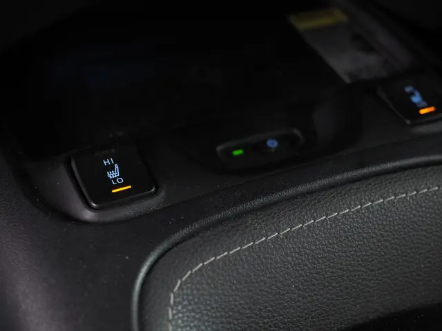Toyota Corolla 2.0 Hybrid Executive 2019 Hybride Benzine 17