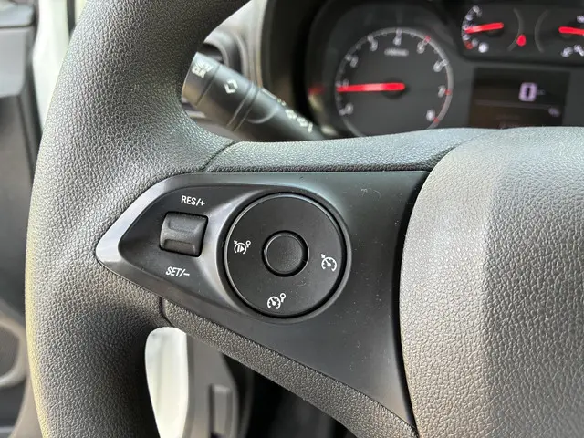 Opel Combo 1.5 Turbo 102Pk L1H1 Edition 2022 Diesel 17