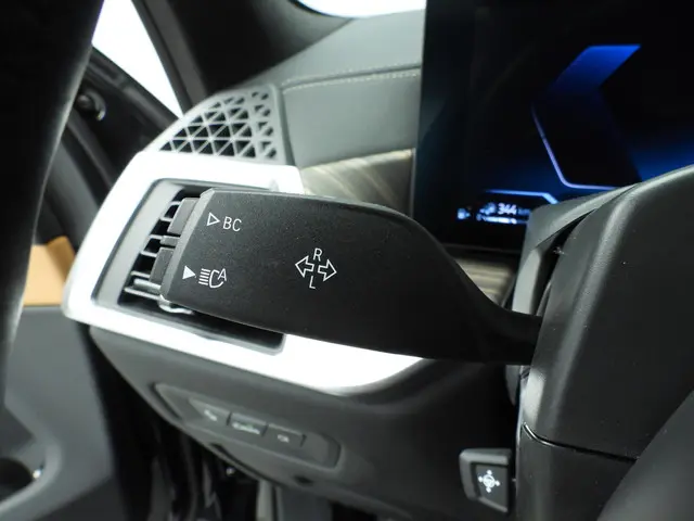 BMW X5 xDrive50e 2024 Hybride Benzine 28