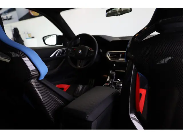 BMW M4 xDrive Competition Coupé 2021 Benzine 33