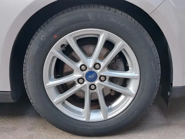 Ford Focus 1.0 Trend 2016 Benzine 10