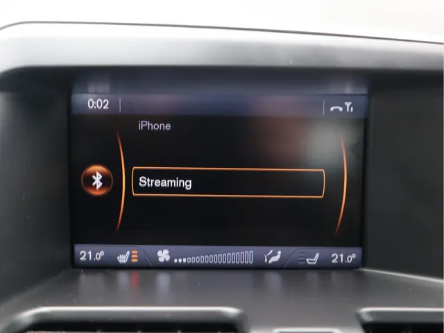 Volvo XC60 2.0 T5 R-Design 2013 Benzine 30