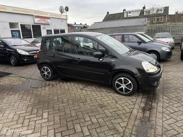 Renault Modus 1.6-16V Night & Day 2012 Benzine 7