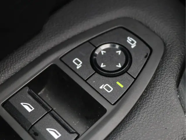 BMW X1 sDrive18i 2023 Benzine 27