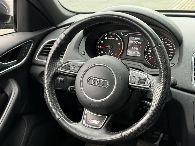 Audi Q3 2.0 TFSI quattro Pro Line S 2013 Benzine 10