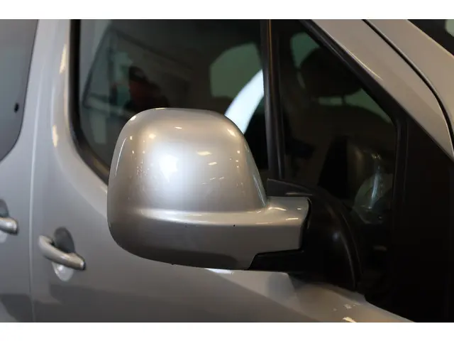 Peugeot Partner Tepee PT 110 Active 2018 Benzine 4